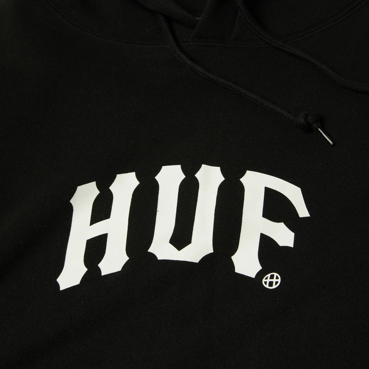 HUF Polerón Arch — Hoodie Urbano Esencial