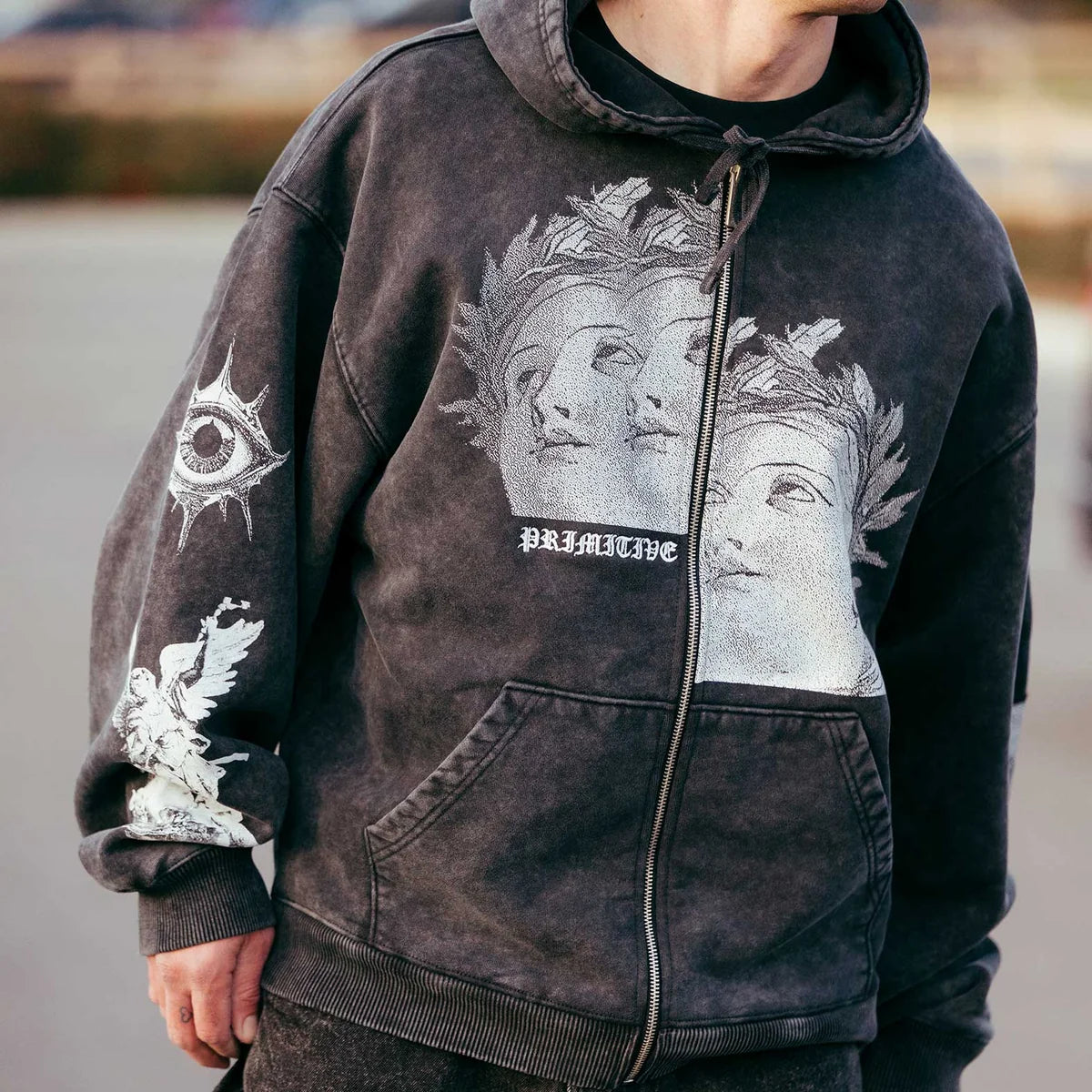 Polerón Primitive Century Boxy Zip Hood